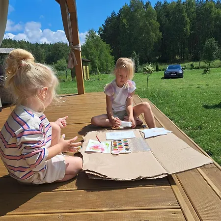Zacisze Nad Zatoka Przy Jeziorze Feriehus